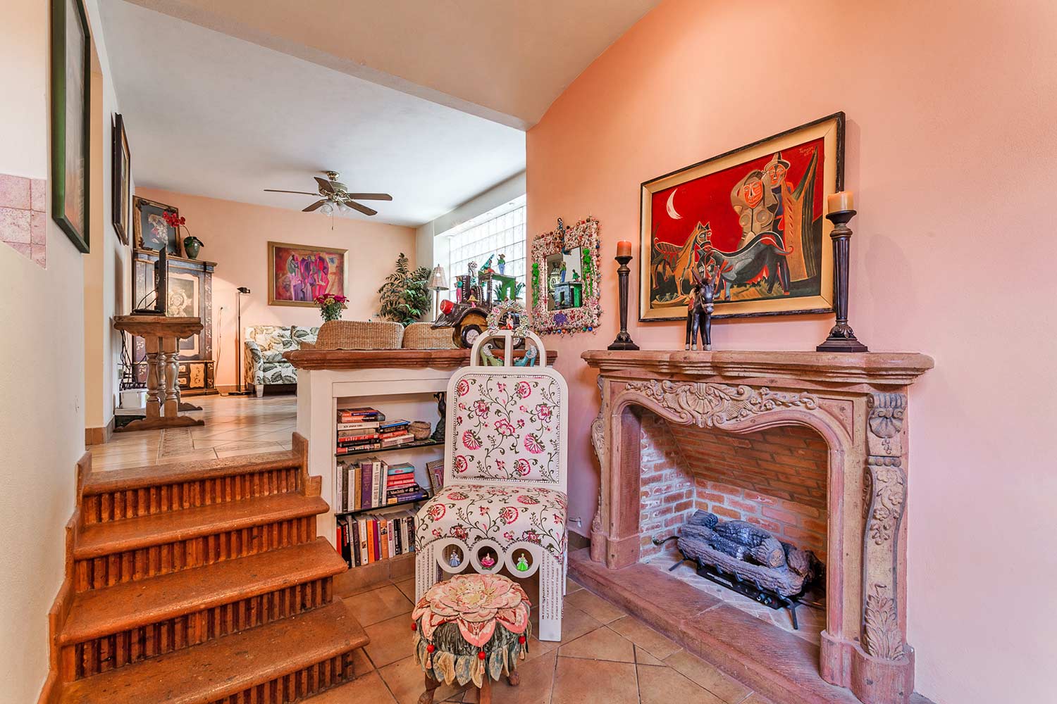 Photo of Casa de la Vista Gas Fireplace on the Ground Floor